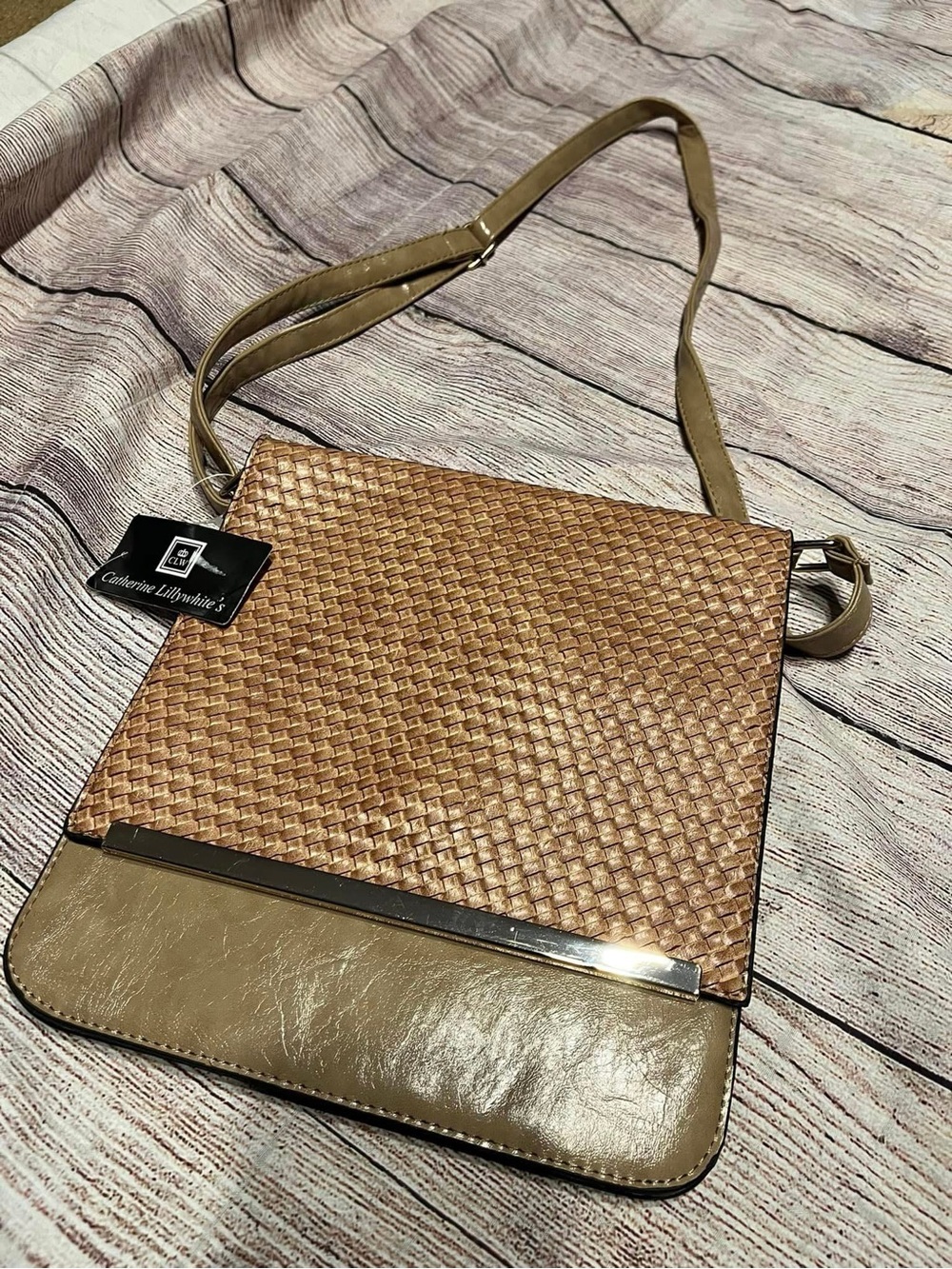 Catherine Lillywhite's Crossbody Purse Bag NWT Woven Tan Cream Gold